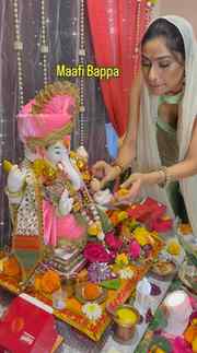 Shararat with Ganpati Bappa🙏🩷🫣
.
.
.
.
.
.
.
.
#priyankad