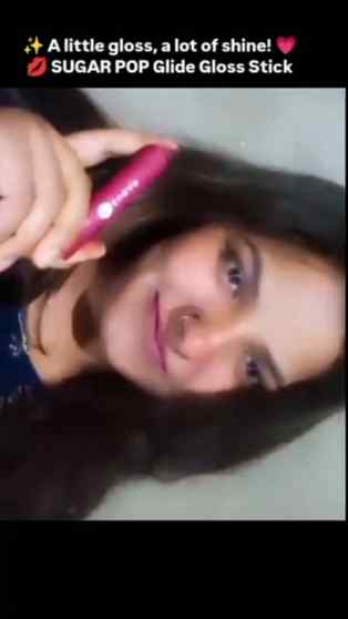 SUGAR Glider Peptide Plumping Gloss Stick 💄
Comment for 'Gl