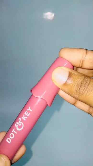 Soft, hydrated & protected lips all day! 💖✨
Obsessed with t