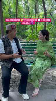 #Sandwhichstory35c KHANA KAISA LGRA HAI!!!😏😼