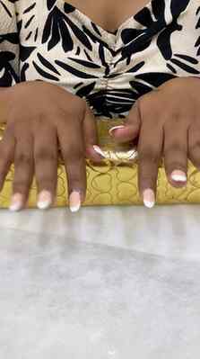 A little Disney magic, right at my fingertips ✨🎀💅🏻
Obses