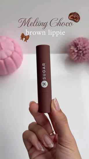 Glossy lips + juicy shine in one swipe💋✨
The SUGAR Peptide