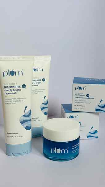 Plum Niacinamide & Rice Water duo
Gentle cleansing + lightw