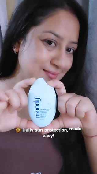 ☀️ Daily sunscreen is non-negotiable! 💙
Moody 7D Hydrobust