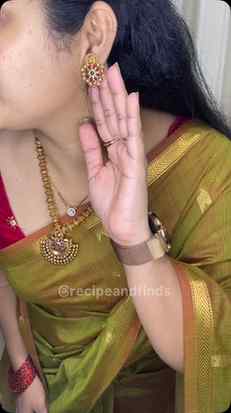 “Gold plated matte jewellery mhnje elegance cha perfect comb