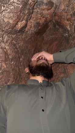 Uhud pahad par huzoor ke sar rakhne wali ziyarat aur masjid