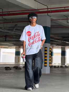 Coke🥤