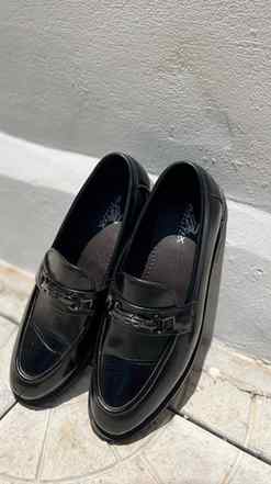 Comment link for “Loafers”

@meeshoapp #meesho