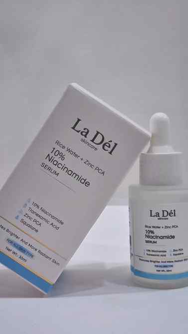 β¨ Skincare that actually feels like self-care! π
This serum