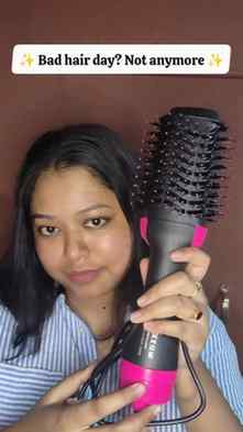 Good hair days start here! ✨💁‍♀️
The Superstud Hot Air Brus
