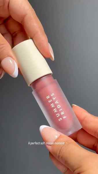 That soft mauve moment is everything ✨ The Summer Fridays Li