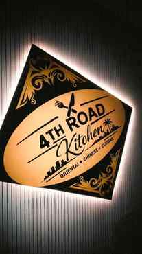 Chinese food cravings? Sorted! 🤌🏻🥢
Fourth Road Kitchen i