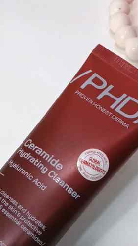Gentle cleanser from @phdbeautyindia
#skincarereels #skinc