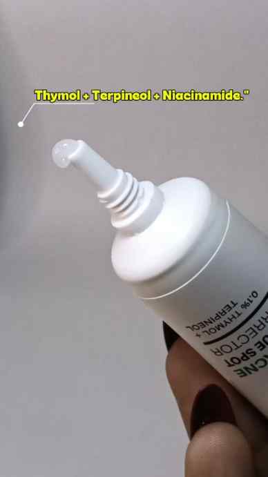 Meet the Novology Acne Rescue Spot Corrector Gel π§ͺ
A ligh