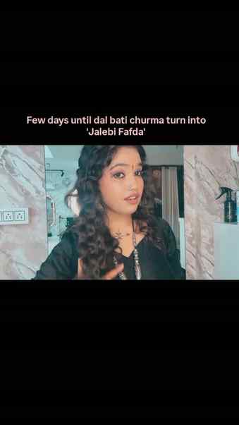 Few days more?aye halo!💃🏼
.
.
[Transition,outfit, navrat