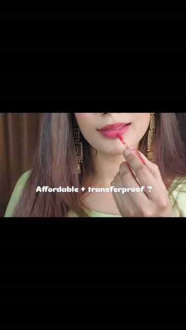 Had to put this @reachedmars lip tint to the test!

 lip tin