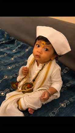 Lil dress up as Vitthal
#vitthal #dressedup #babyreels❤️ #b
