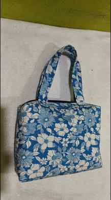 👜✨ Handmade with love, crafted with care! Every stitch tell