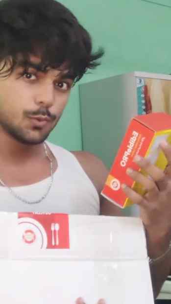 Kya cutlery khud khaana chahoge? 😳🥄
Meet EdiblePro - India