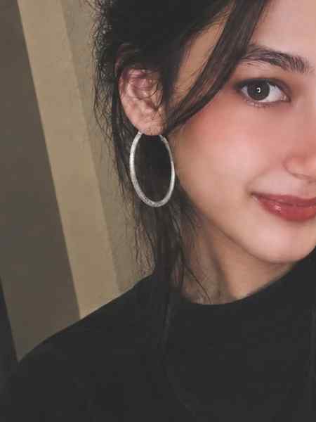Nazraan🩶📷

#sheinverse #instagram #post #likee #love