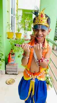 Mera natkhat kanha
#janamastmispecial♥️♥️♥️