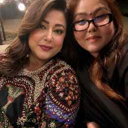Hina khan aura in Kashmir beauty vibes