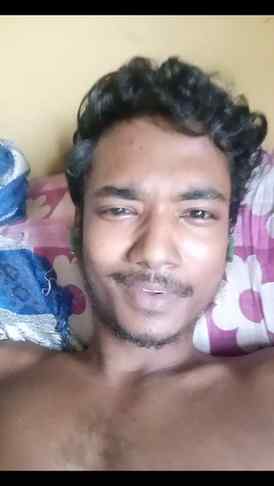 পাড়ার বাচ্ছা গুলো খুব দুষ্টু হয়েছে। 🤓🤓😜😜
Tag that fake