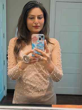 Elegance is not about being noticed, it’s about being rememb