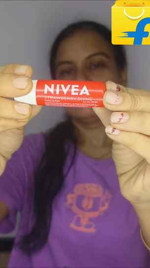 Nevia strawberry lip balm 

#FlipkartFinds @flipkart @flipst