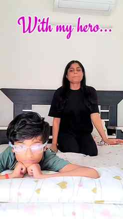 #viralvideos #viral #viralreels #trending with my
little bud