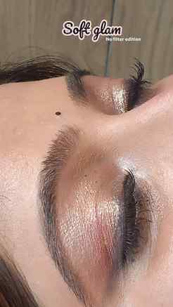 Easy peasy makeup 🫰🏻but don't troll on my skin.. it is not