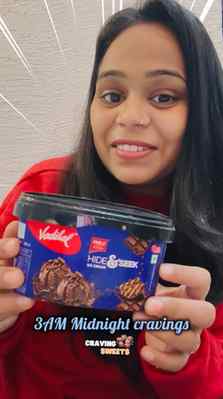 Satisfying my sweet tooth with the best! 🍫 Tried the all-ne