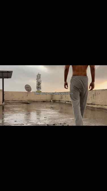 Just love doing pushups in the rain...
.
.
.
.
.
.
.
.
.
.
.