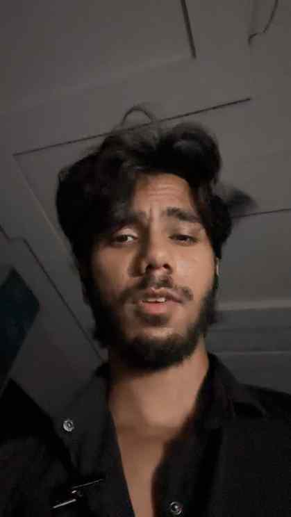 Ignore my beard, I know badh gayi hai