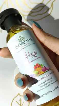 Golden goodness for your tresses โจ๐ฟ #haircareproducts #jeev