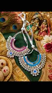 🌸✨ Radha Rani jaisi divine elegance! 💖
Beautiful Radha Ran