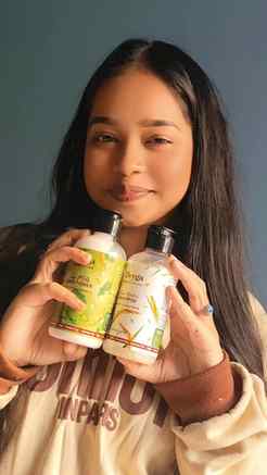 My hair’s never felt this healthy! Thanks to @deyga_organics