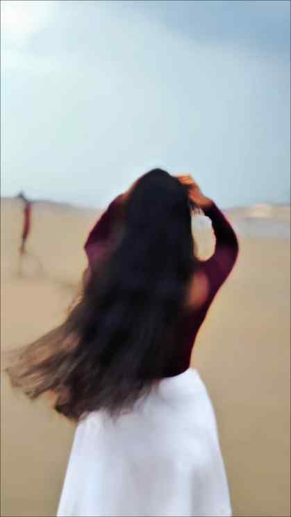 🌚😋
.
#beachvibes #vacationmode #fashion #SHEINVERSE
