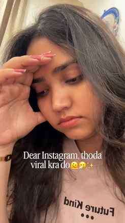Viral krdo insta 🎀🌸
.
.
.
.
.
#goviral #explorepage #reels