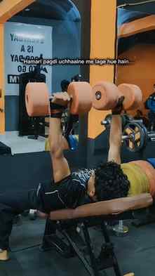 Kr kuch nhi paogee 😂

#gym #trending 
#gymlover #gymrat #vi