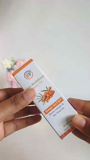 🌿 One oil, two-way care! ✨ Sea Buckthorn Berry Oil is a sim