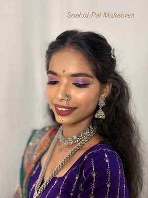 Navratri Look 🧿💃
Makeup , Hair , Draping : @snehalpol_mak