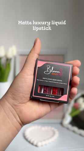 One swipe. Full colour. Endless confidence.

@thebloombeauty