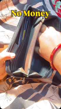 Poojo is around the corner but my pocket is Like this
#pooj