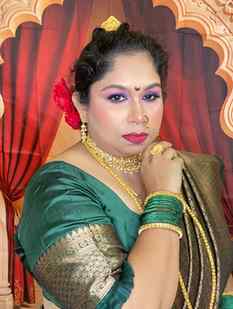Mach Bhat converted to Marathi Mulgi
Ganesh Chaturthi Makeup