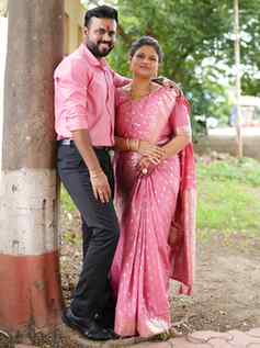 Piya re ❤️🌎🧿
.
.
.
.
#couple #couplephoto #husabndandwife