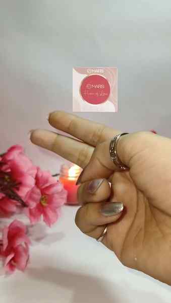 MARS Candylicious Sheer Lip Gloss is ultra-glossy liquid for