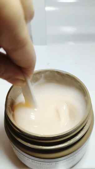 Struggling Fizz and untangled Hairs??
Try this @lorealpro fo