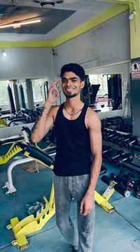 Aaj bhi aaya hoon… kyunki sapne excuses se nahi, consistency