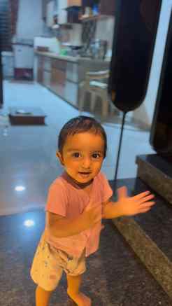 AYANSH BE LIKE: Sara kam mujko hi krna pdta h… ufff!!! 

[mo